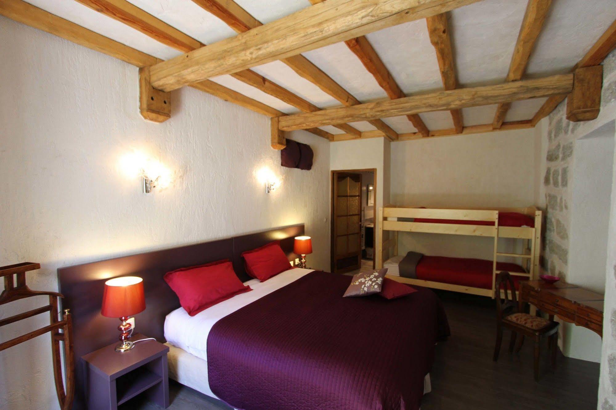 Auberge U N'Antru Versu San-Gavino-di-Carbini Exterior foto